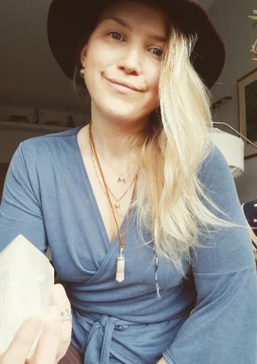 Anna Ökvist Yogalärare Yogoteket Yogastudio Yoga i Örebro